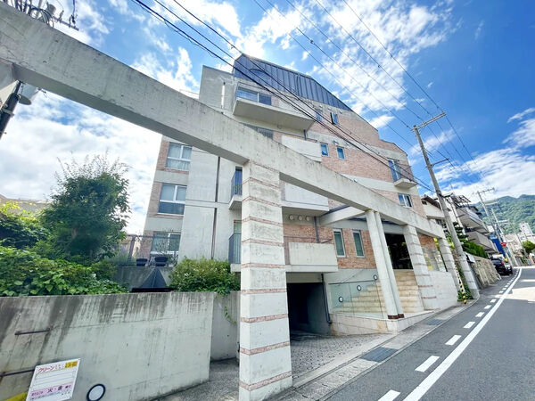 【パレ六甲篠原】外観1 【パレ六甲篠原】外観1