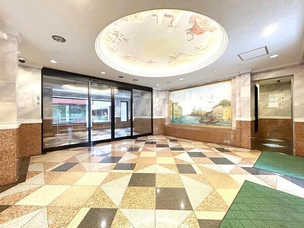 【ダイアパレス植物園通】エントランス１