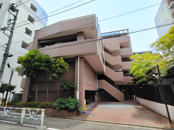 【マイキャッスル千駄ヶ谷】外観