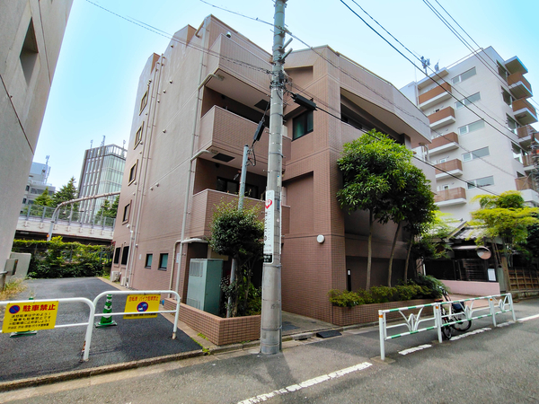 【マイキャッスル千駄ヶ谷】外観