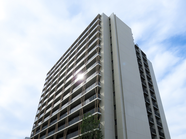 【ザ・パークハウスひばりが丘】外観