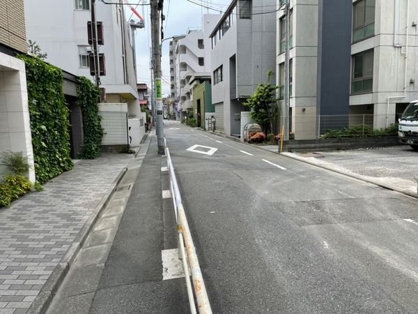 【アールブラン大森】前面道路 【アールブラン大森】前面道路