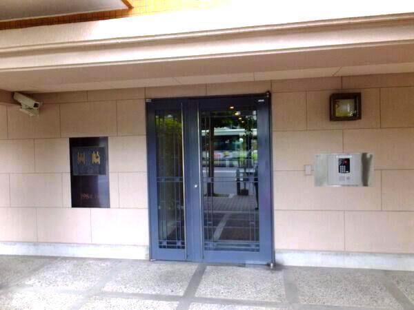 【岡崎ガーデンズ】エントランス１