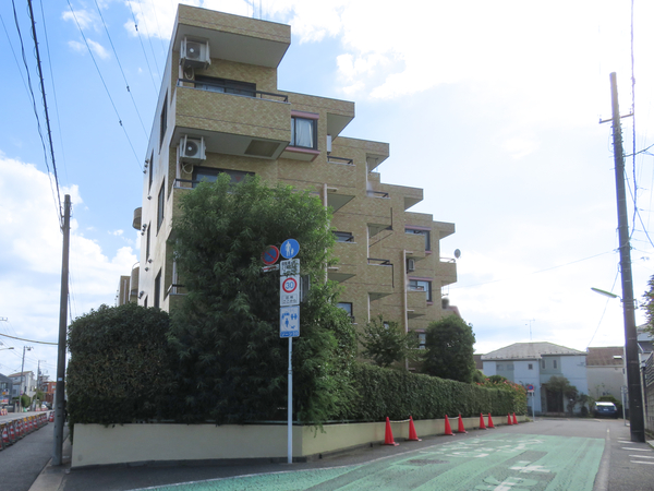 【ライオンズマンション成城南】外観