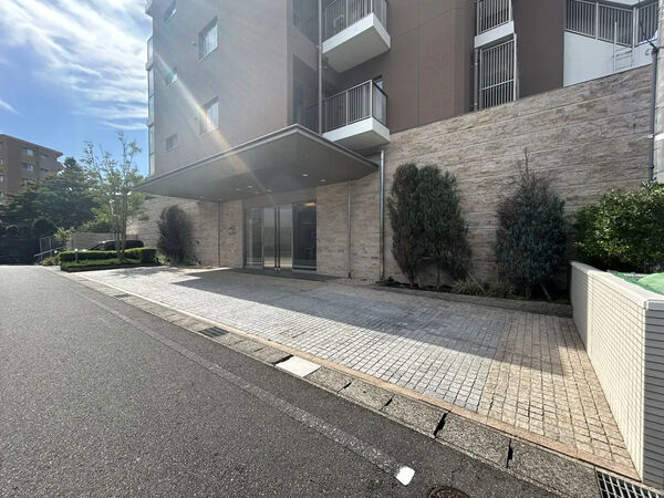 【プラウド日進パークフロント】エントランス 【プラウド日進パークフロント】エントランス