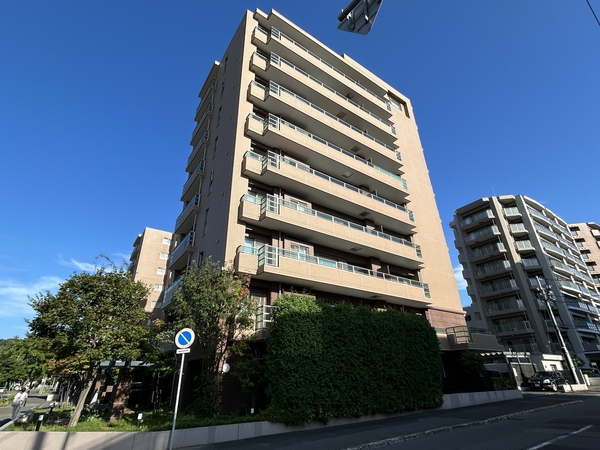 【D’グランセ真駒内泉町】外観1 【D’グランセ真駒内泉町】外観1
