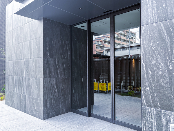 【レ・ジェイド高槻別所】エントランス 【レ・ジェイド高槻別所】エントランス