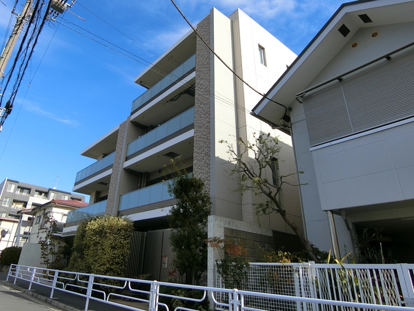 【クリオ横濱綱島ガーデンマークス】外観