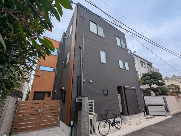 【リムテラスガーデン中野】外観 【リムテラスガーデン中野】外観