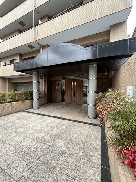 【セレナハイム立川スクエアコート】エントランス1