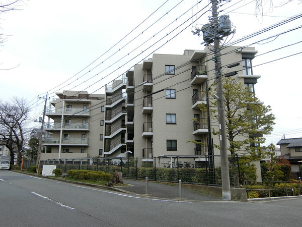 【リストレジデンス高津】外観