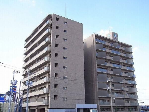 【サーパス笹沖参番館】外観2