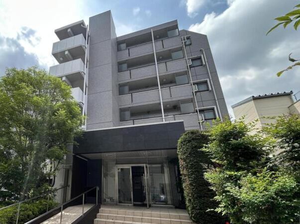【ルジェンテ・リベル氷川台】外観