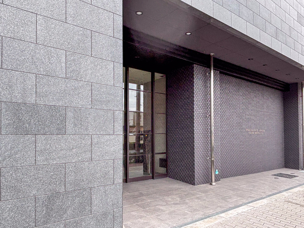 【プレサンスロジェ阿倍野昭和町】エントランス