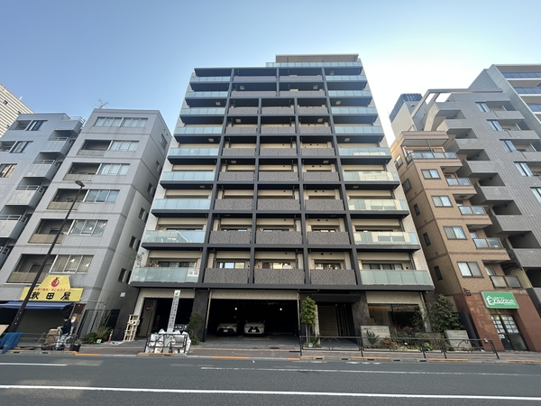 【イニシア日暮里アベニュー】外観