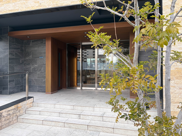 【グランカサーレ北千里】エントランス 【グランカサーレ北千里】エントランス