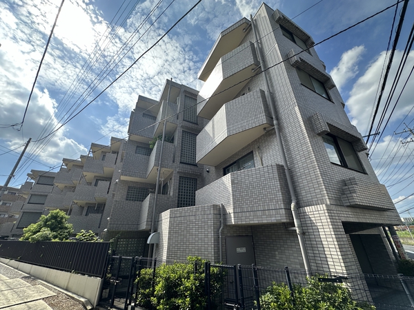 【センチュリー大宮公園】外観