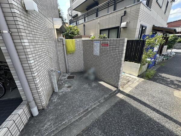 【センチュリー大宮公園】ごみ置き場