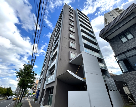 【エクセルシオール発寒南弐番館】外観