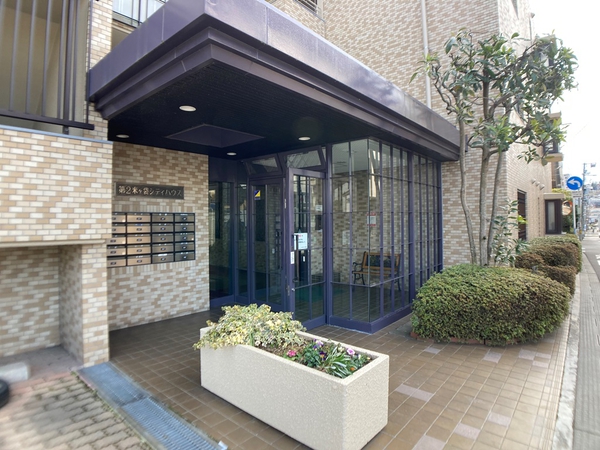 【第2米ヶ袋シティハウス】エントランスアプローチ