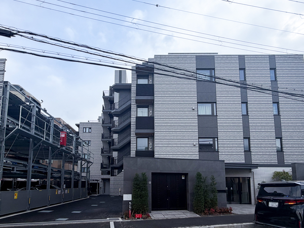 【リビオ高槻ガーデン】外観