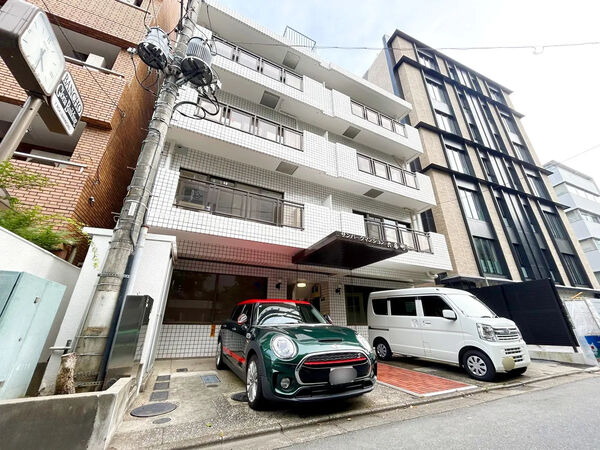 【サンパークマンション六番町】外観