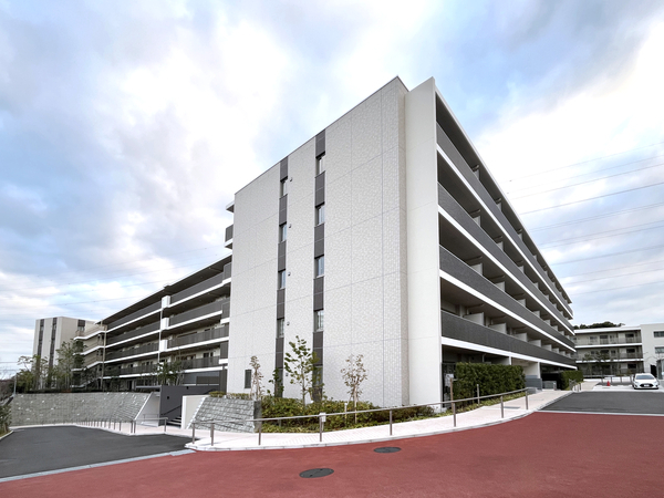 【ザ・パークハウス横浜港南台】外観 【ザ・パークハウス横浜港南台】外観