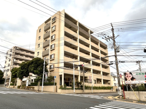 【イニシア幕張本郷】外観 【イニシア幕張本郷】外観