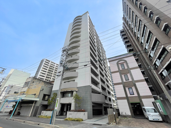 【モアグレース本町Ⅲ】外観