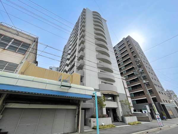 【モアグレース本町Ⅲ】外観