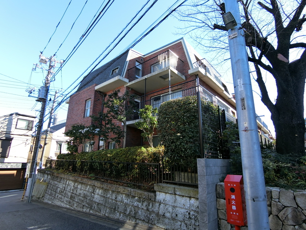 【コート諏訪山A棟】外観