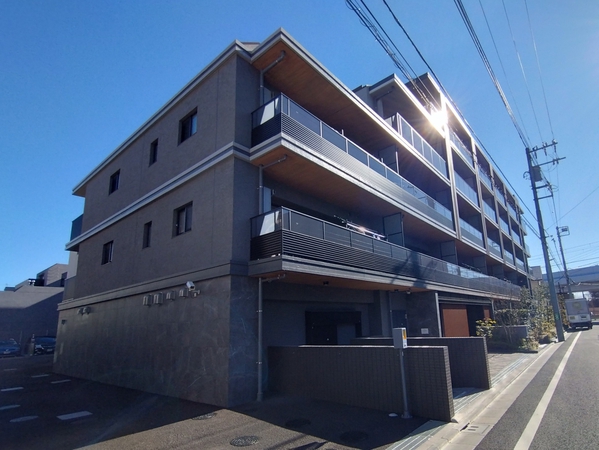 【クレヴィア大泉学園】外観 【クレヴィア大泉学園】外観