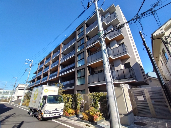 【クレヴィア大泉学園】外観 【クレヴィア大泉学園】外観