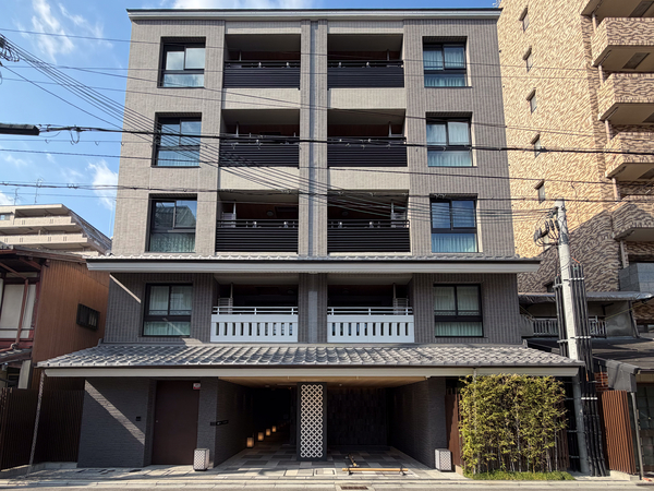 【パークホームズ御所南水月邸】外観