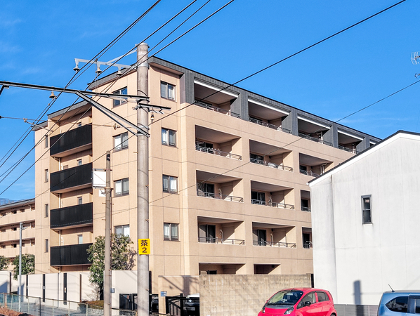 【イニシア京都一乗寺】外観