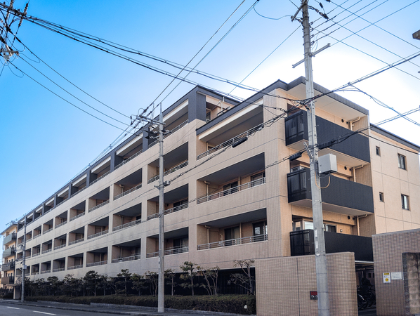 【イニシア京都一乗寺】外観