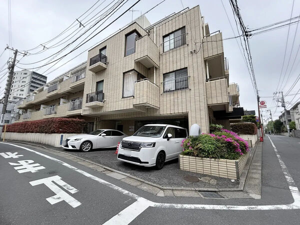 【コスモ市ヶ谷】外観