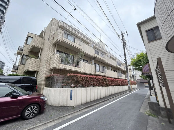 【コスモ市ヶ谷】外観