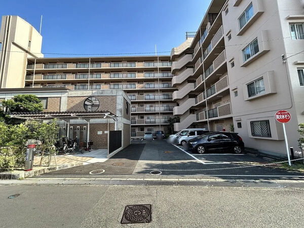 【メイツ高槻】外観 【メイツ高槻】外観