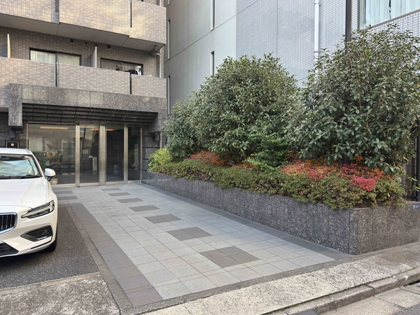 【ルーブル芝公園】エントランス 【ルーブル芝公園】エントランス