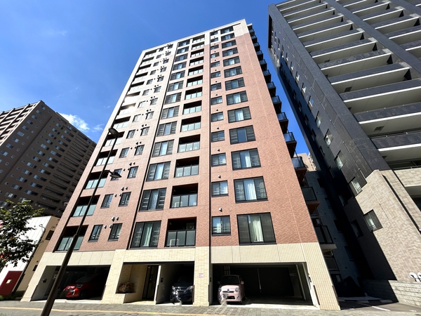 【ラ・クラッセ札幌大通サウスシティ】外観