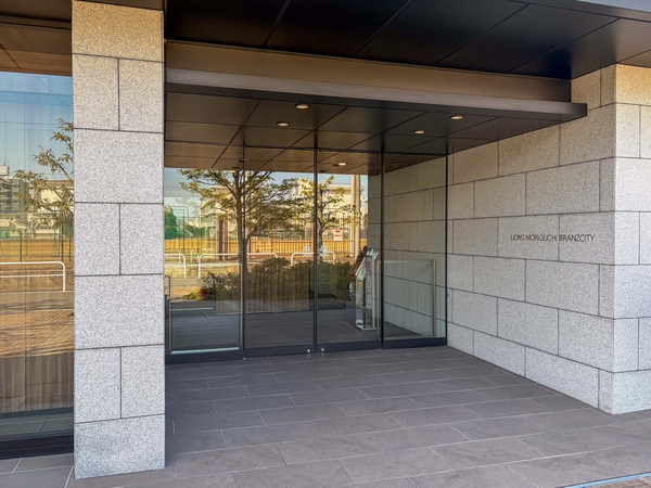 【ライオンズ守口ブランズシティ】エントランス 【ライオンズ守口ブランズシティ】エントランス