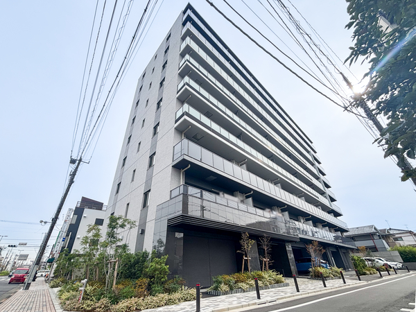 【ガーラ・レジデンス西新井パークサイド】外観