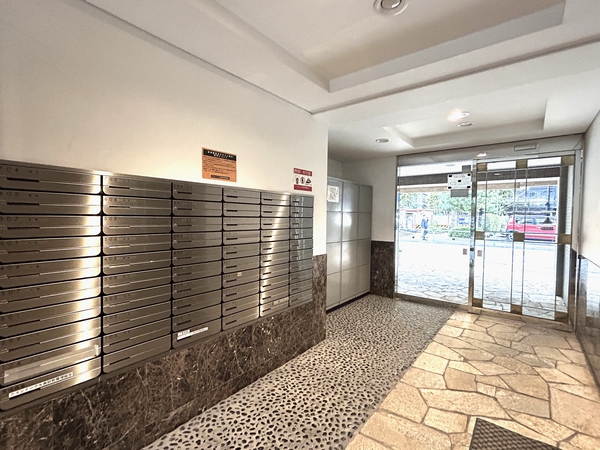 【グランイーグル南砂町】メールボックス 【グランイーグル南砂町】メールボックス