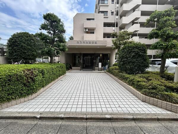 【コスモ大宮公園】エントランス 【コスモ大宮公園】エントランス