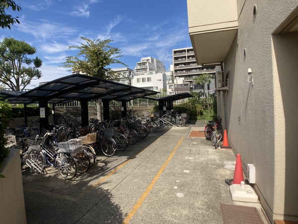 【サニーハウス木場公園】駐輪場