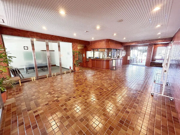 【シャンボール千種】エントランス1 【シャンボール千種】エントランス1