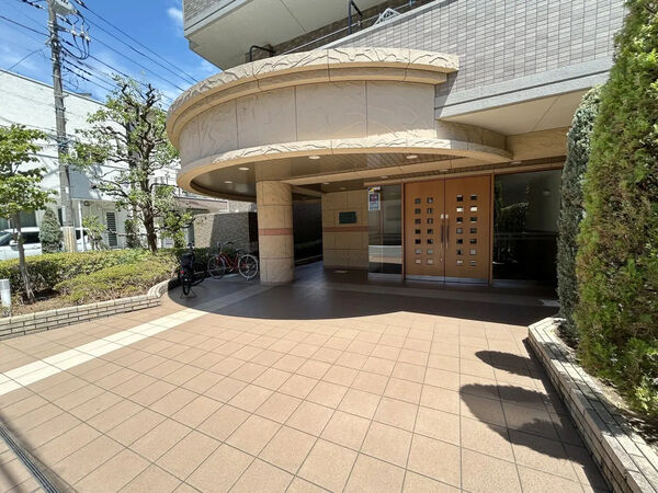 【エンゼルパークサイド川崎】エントランス