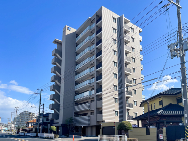 【リベール明石西新町】外観