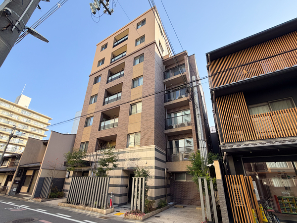 【パラドール烏丸御所南グランデ】外観